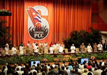 Partido Comunista de Cuba elige su cúpula, la anunciará este lunes