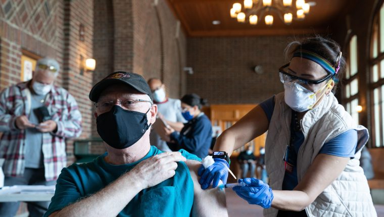 EEUU registra la menor cantidad de muertes por Covid desde el inicio de la pandemia