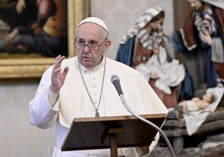 El papa advierte sobre una "espiral de muerte" tras escalada de violencia en Oriente Medio