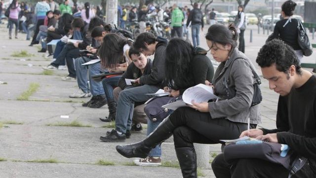 Desempleo urbano en Colombia se ubica en 17,4% en  abril