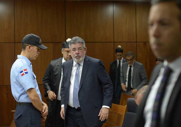 Defensa de Díaz Rúa dice acusación en su contra ''se desinfla''