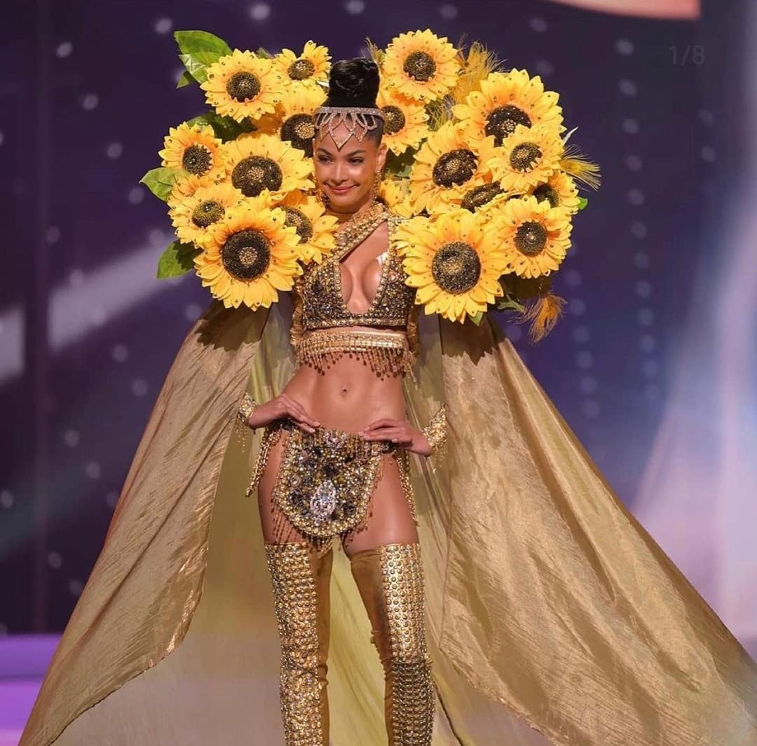 VIDEO Así desfila el traje típico la Miss República Dominicana