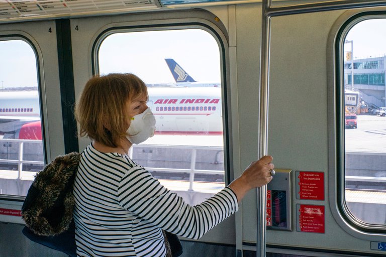 Hasta septiembre será obligatorio el uso de mascarillas en todo el transporte público de los Estados Unidos