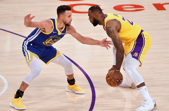 LeBron contra Curry, un duelo legendario por un boleto a los playoffs de la NBA