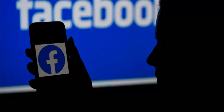 Facebook usa programa basado en inteligencia artificial para controlar contenidos dudosos