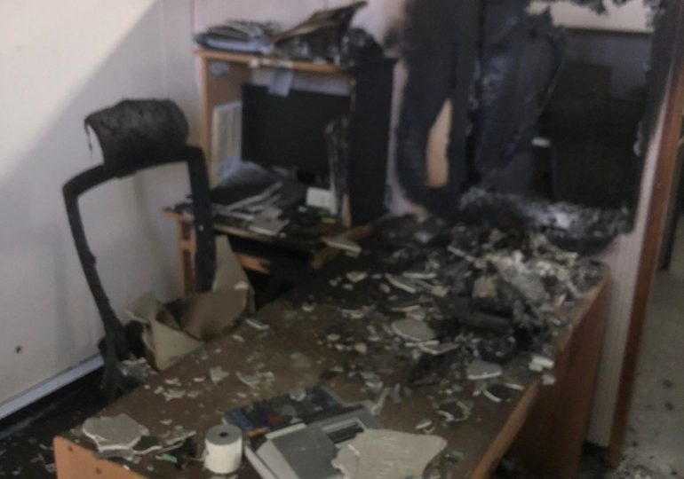 Se incendia área Financiera del Ministerio de la Mujer