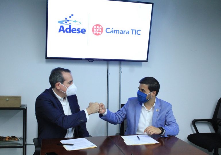 Cámara TIC y ADESE firman acuerdo de colaboración interinstitucional