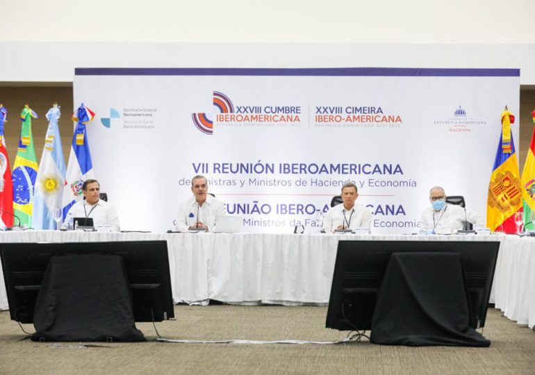 Ministros de Hacienda y Economía de Iberoamérica abogan por mayor financiamiento para recuperación económica