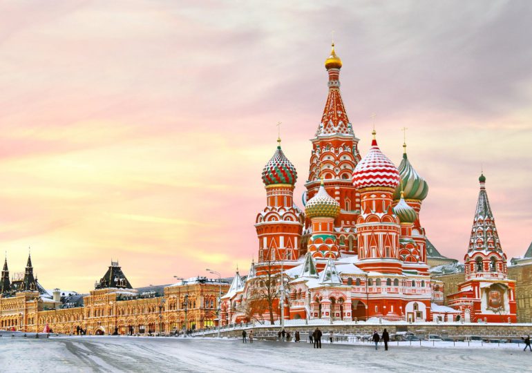 Turismo para multimillonarios y cine: los grandes proyectos de Moscú en el espacio