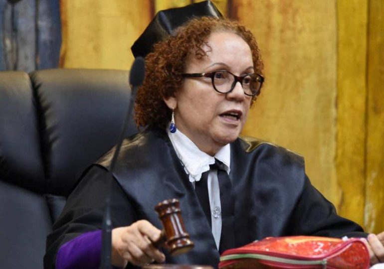 Procuradora Miriam Germán dice PGR investiga más de 400 casos de corrupción