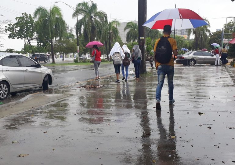 Onamet pronostica vaguada provocará aguaceros para hoy miércoles