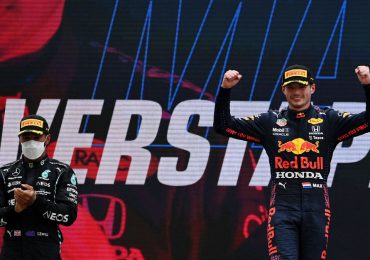 Verstappen vence a Hamilton en GP de Francia, Sergio Pérez tercero