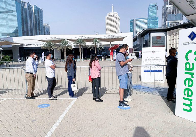 Abu Dhabi ofrece vacunas contra el Covid-19 a los turistas