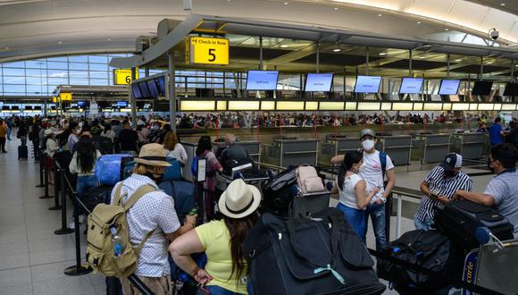 Aeropuertos en EEUU alcanzan mayor número de pasajeros desde inicio de pandemia