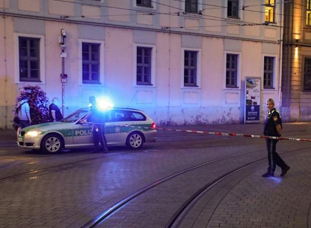 Alemania investiga los motivos del autor del ataque con cuchillo que causó tres muertos
