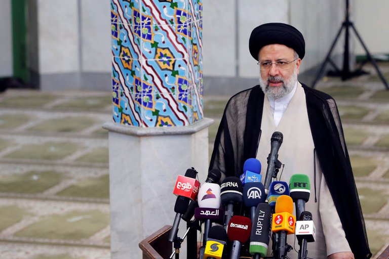 Ebrahim Raisí gana presidenciales de Irán en unas elecciones marcadas por la abstención