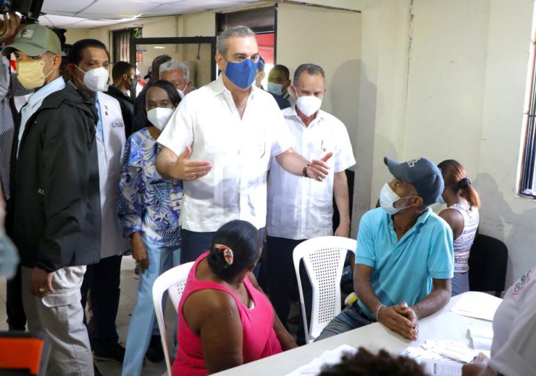 Presidente Abinader: que no quede nadie sin vacunarse