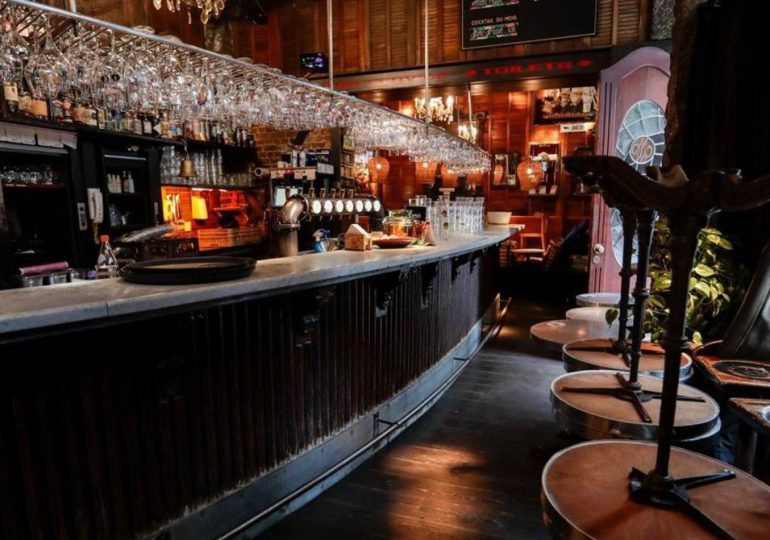 Dueños de bares y restaurantes reclaman que los dejen trabajar
