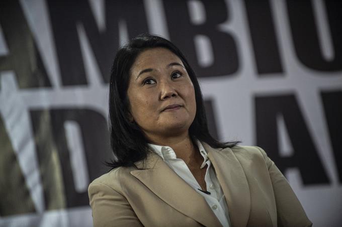 Fujimori insiste en que hubo "fraude" en comicios en Perú