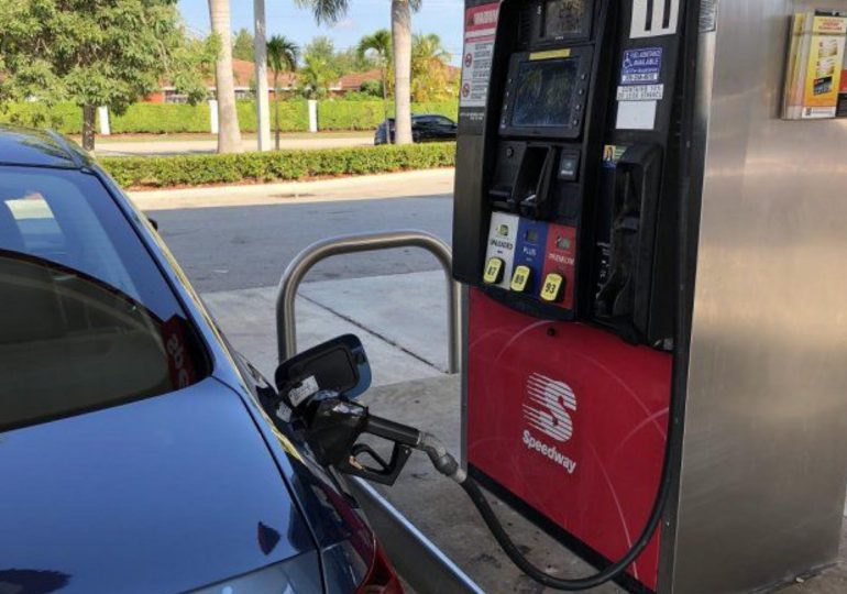 Precio de la gasolina en Estados Unidos alcanza su precio más alto en 7 años