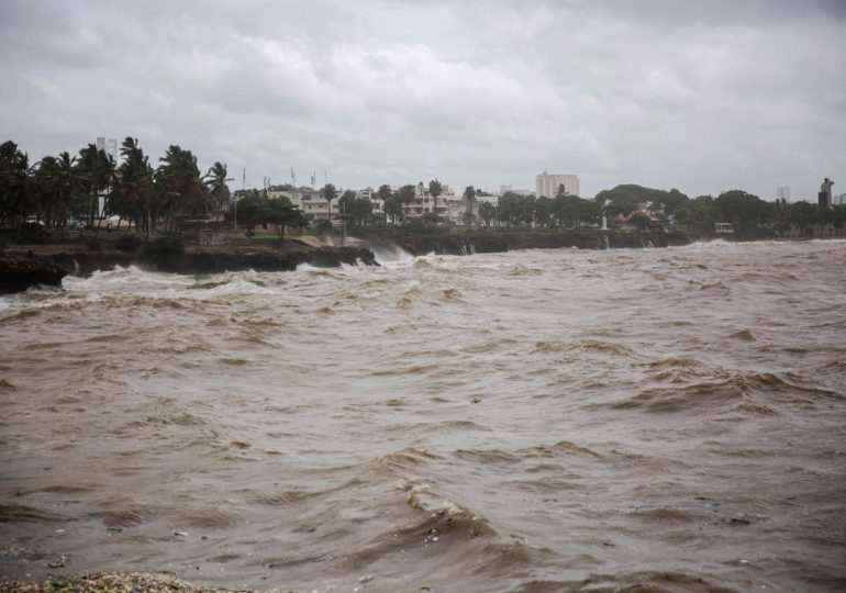 La tormenta Elsa golpea Cuba con fuertes y peligrosas lluvias