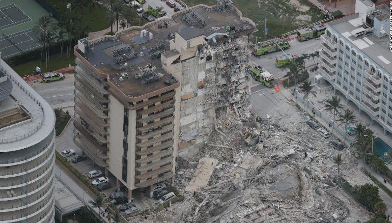 Termina búsqueda de sobrevivientes en edifico colapsado en Florida