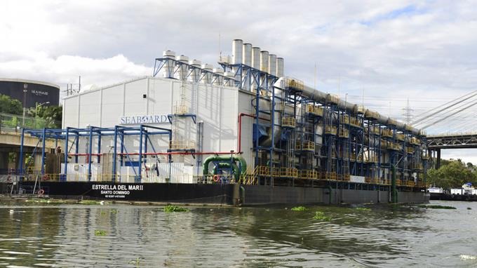 Alianza global ELAW alerta de contaminación e impacto ambiental de barcazas del río Ozama