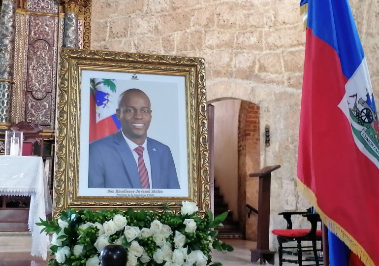 Diáspora haitiana celebra misa en honor a Jovenel Moïse