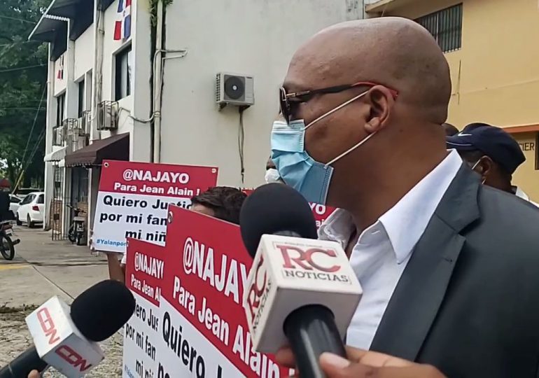 Ciudadano pide prisión para Jean Alain, por supuesto daño a su familia durante su gestión en el MP