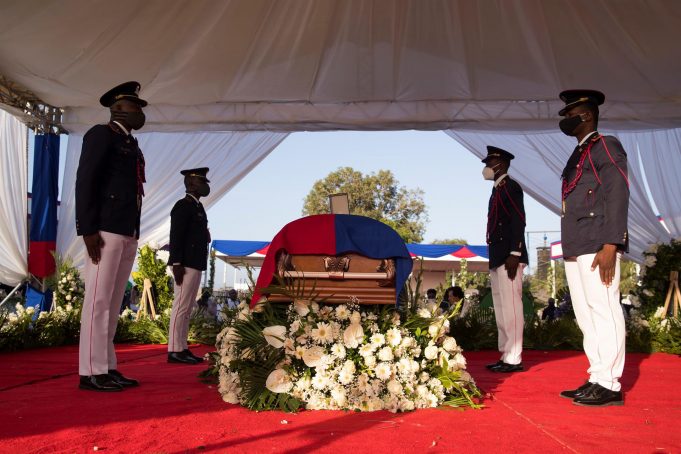 Comienza en Haití el funeral del asesinado presidente Jovenel Moise