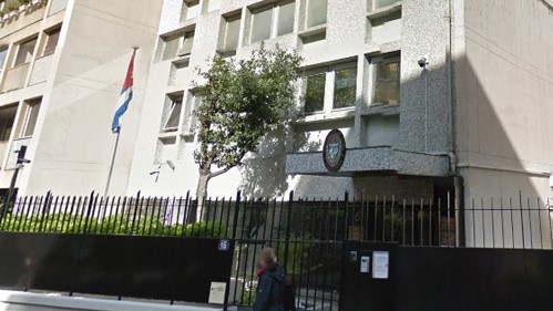 Cuba denuncia que su Embajada en Francia fue atacada con cócteles molotov