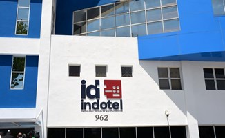 Indotel clausura 13 revendedores ilegales de internet y 45 emisoras operaban sin permisos