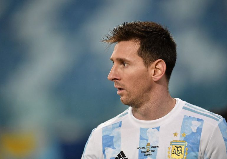 Messi derrocha magia para ilusionar a Argentina pero Neymar también sueña con el Maracaná