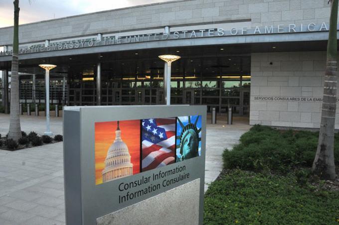 Embajada de USA en RD suspende servicios consultares por tormenta Fred; han sido reprogramadas