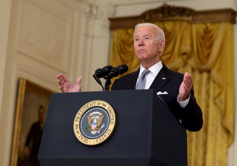 Biden recibe al primer ministro de Israel bajo sombra de ataque de Kabul