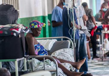 Tras el terremoto, los hospitales de Haití están saturados