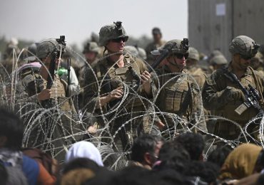 Pentágono niega que talibanes controlen alguna parte del aeropuerto de Kabul