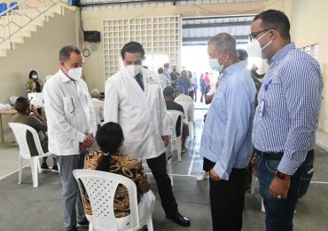 Ministro de Salud supervisa centros de vacunación en  Nagua y en Sánchez Ramírez, anuncia jornadas en 13 provincias