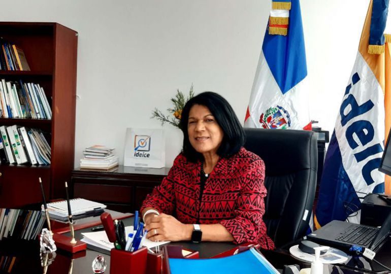 Carmen Caraballo es designada por el Ministerio de Educación como nueva directora ejecutiva del IDEICE