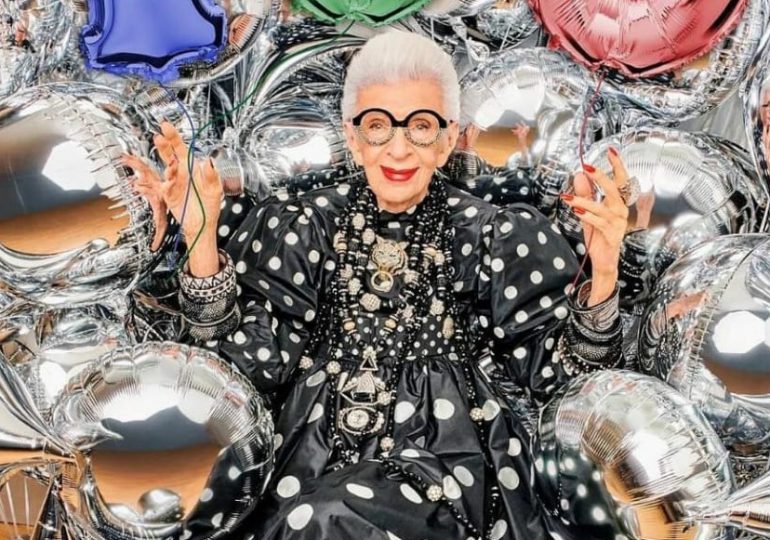 Iris Apfel, ícono de la moda, celebra sus 100 años de vida