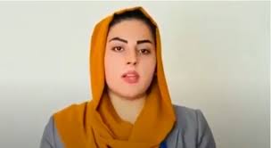 Talibanes impiden trabajar a periodista afgana, que pide apoyo