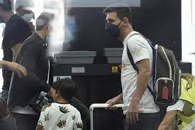 Messi vuela con su familia a París para firmar por el PSG | Listín Diario