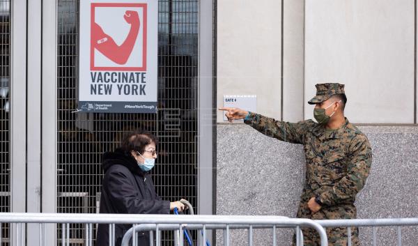 EEUU ordena vacunación obligatoria de militares