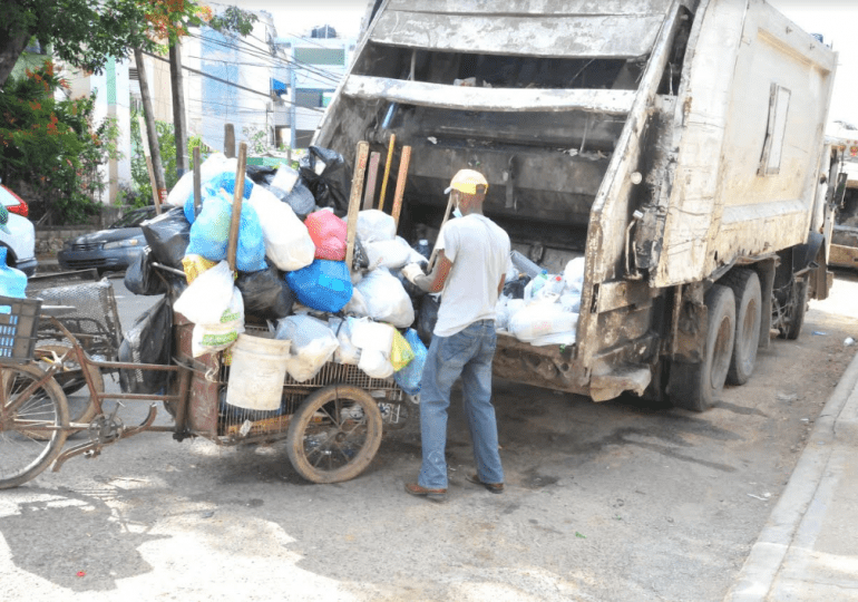 ¿Ha cambiado Santo Domingo Este con el operativo de limpieza? Los moradores responden
