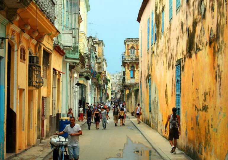 Cuba exigirá residencia para dueños de Pymes privadas