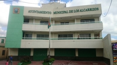 Embargan cuentas bancarias al Ayuntamiento de Los Alcarrizos