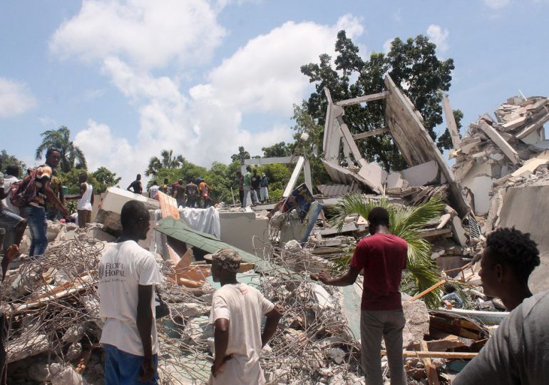 OPS dice que inseguridad en Haití impide ayuda humanitaria tras sismo