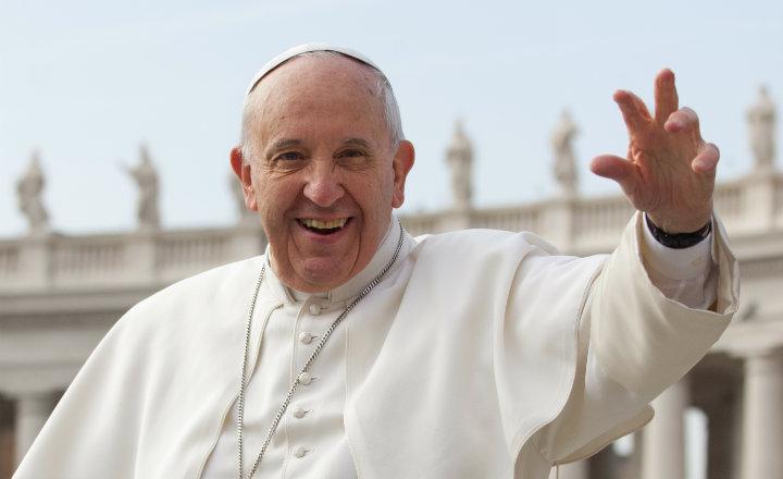 Papa condena el aborto pero pide un enfoque "pastoral"