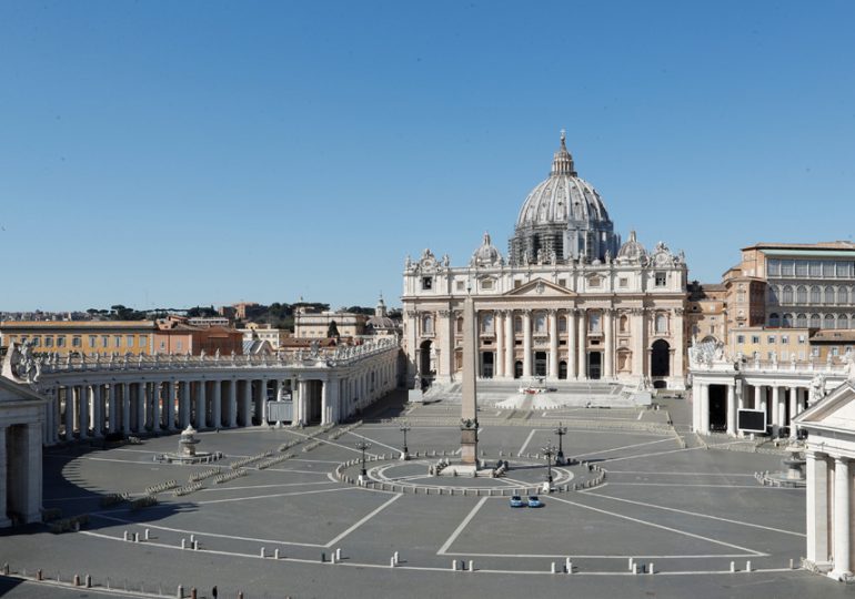 Vaticano exigirá un certificado sanitario de covid a trabajadores y visitantes