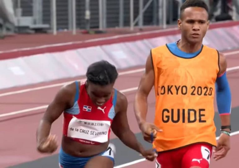 Velocista paralímpica dominicana avanzó a semifinal en los 100 metros